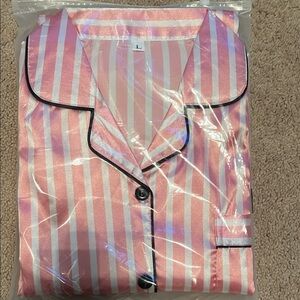 NWOT Pink Striped women’s Pajamas